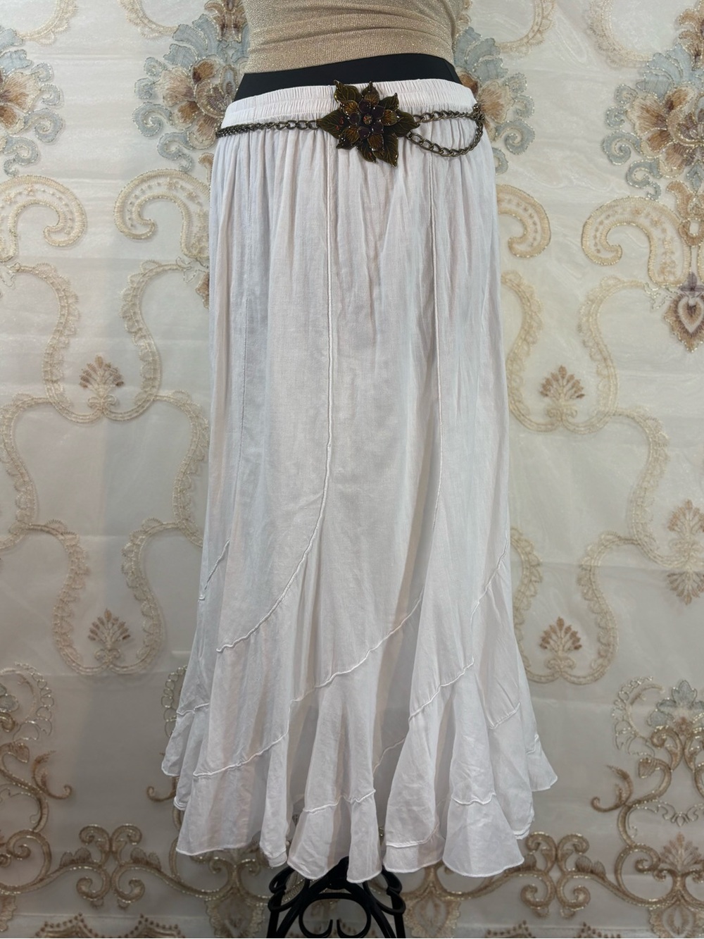 ✨Vintage Y2K Bohemian White Cotton Spiral Ruffle Midi Skirt✨